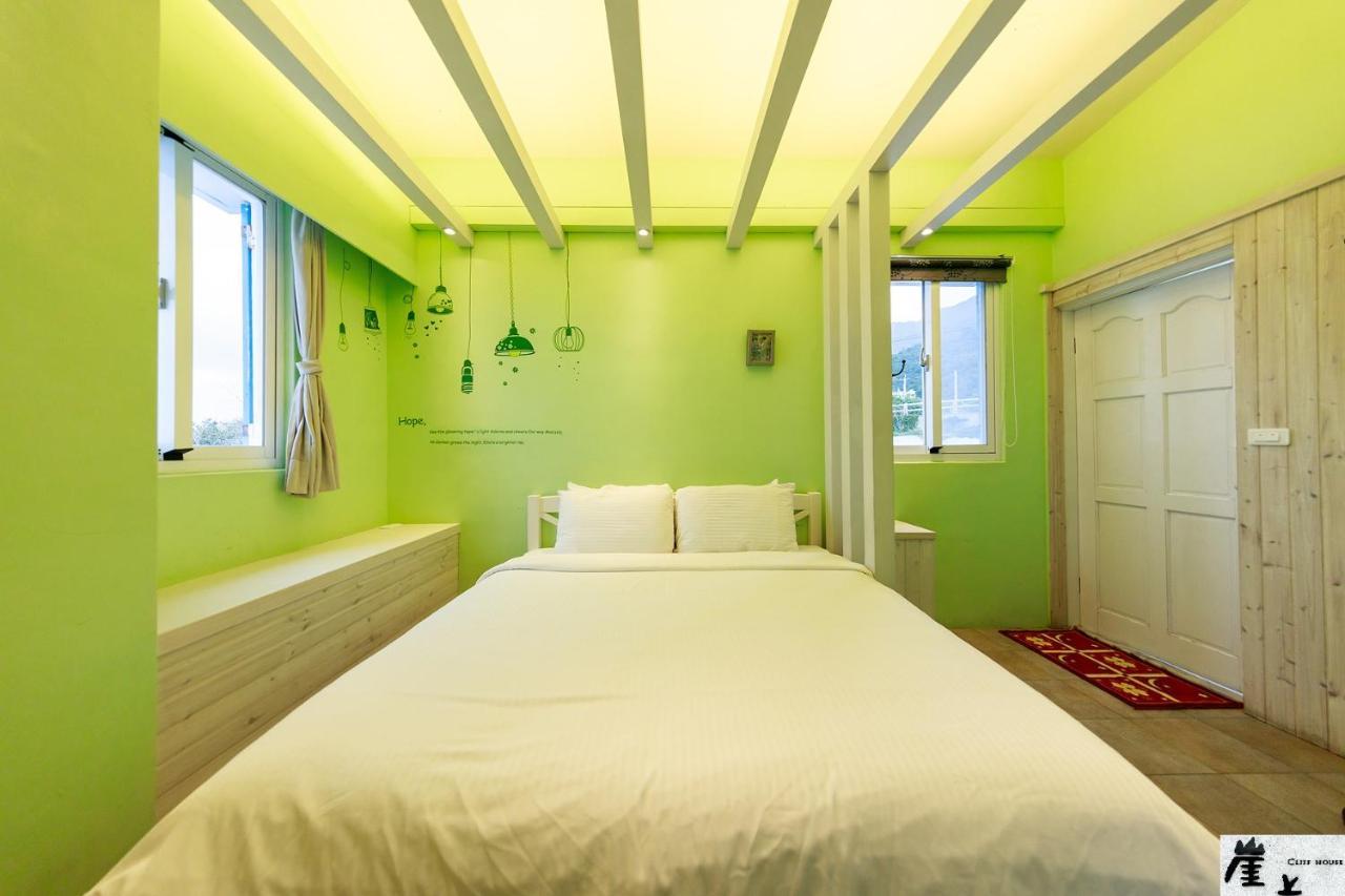 崖上民宿 Cliff House B&B Fengbin Extérieur photo